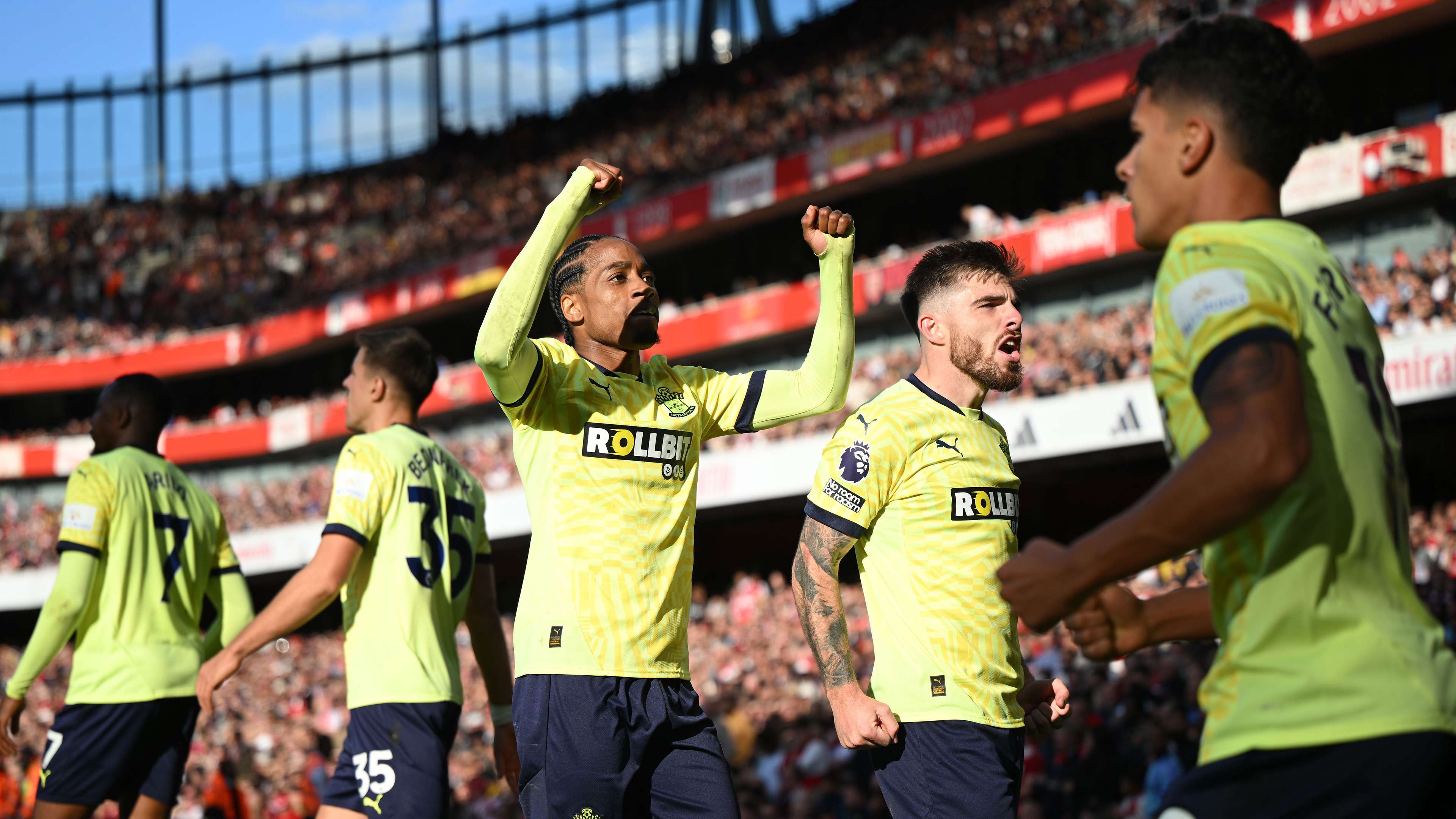 數據背後的 數據背後的