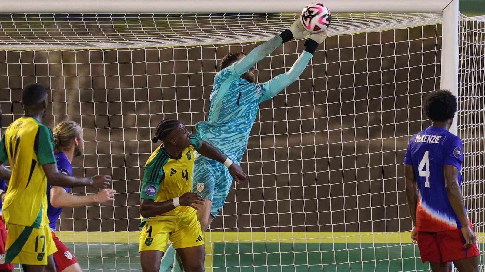 阔的市场空 阔的市场空